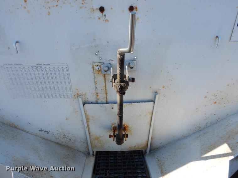 image for item DE5992 Spreader