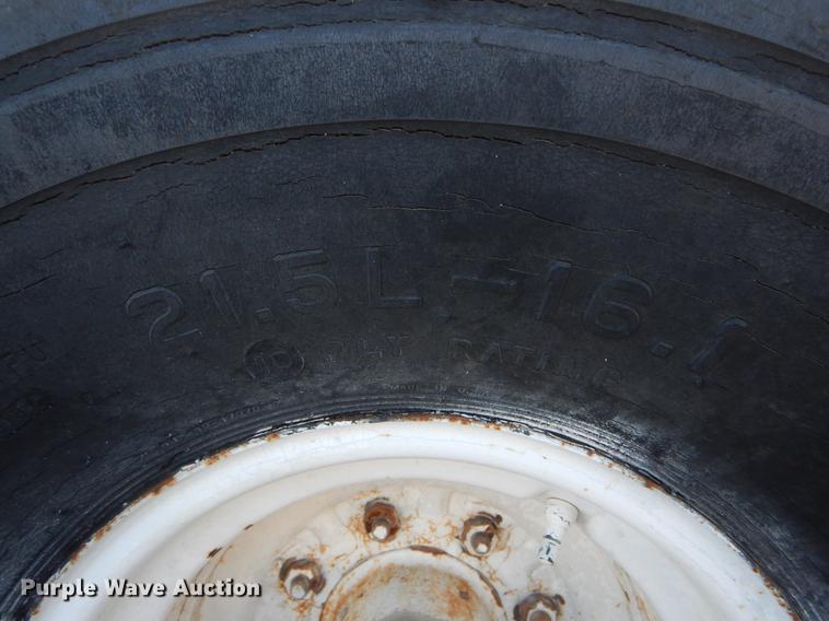 image for item DE5992 Spreader