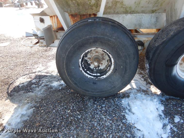 image for item DE5992 Spreader