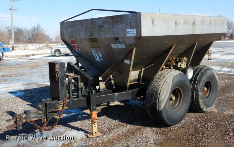 image for item DE5993 Spreader