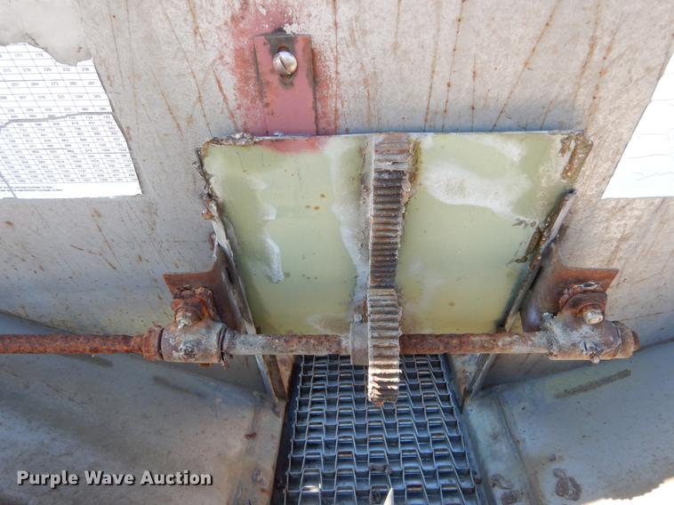 image for item DE5993 Spreader