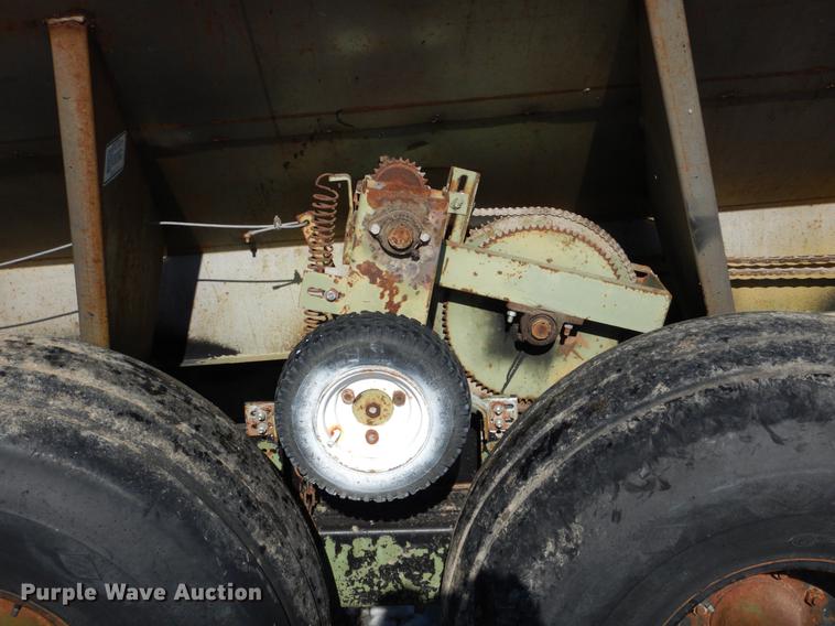 image for item DE5993 Spreader