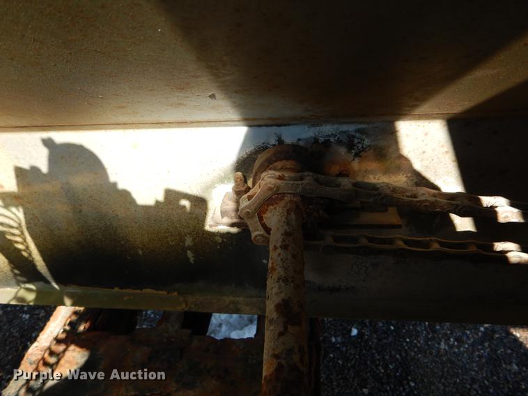 image for item DE5993 Spreader