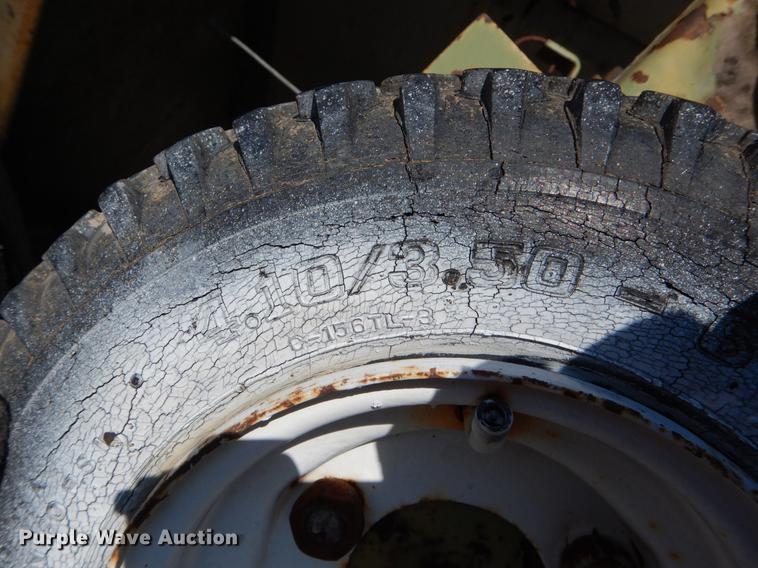 image for item DE5993 Spreader