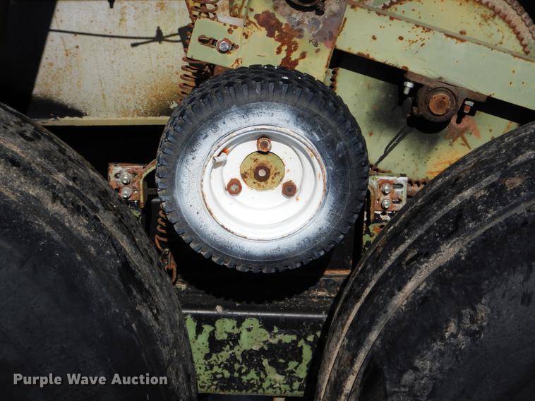 image for item DE5993 Spreader