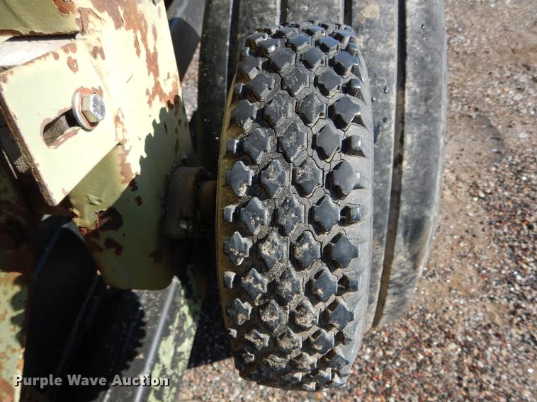 image for item DE5993 Spreader