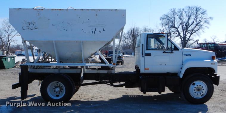 image for item DE5998 1990 GMC TopKick tender truck