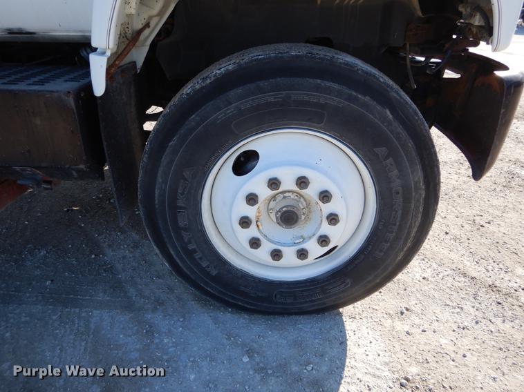 image for item DE5998 1990 GMC TopKick tender truck