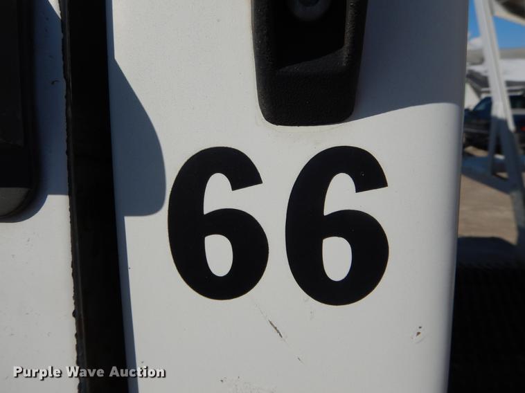 image for item DE5998 1990 GMC TopKick tender truck