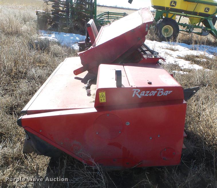 image for item DF2939 2015 AGCO Razor Bar windrower disc head
