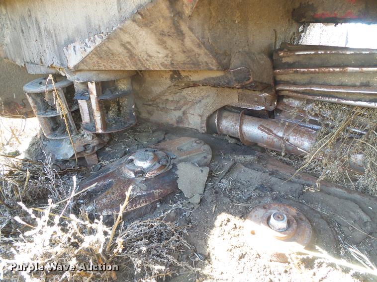 image for item DF2939 2015 AGCO Razor Bar windrower disc head