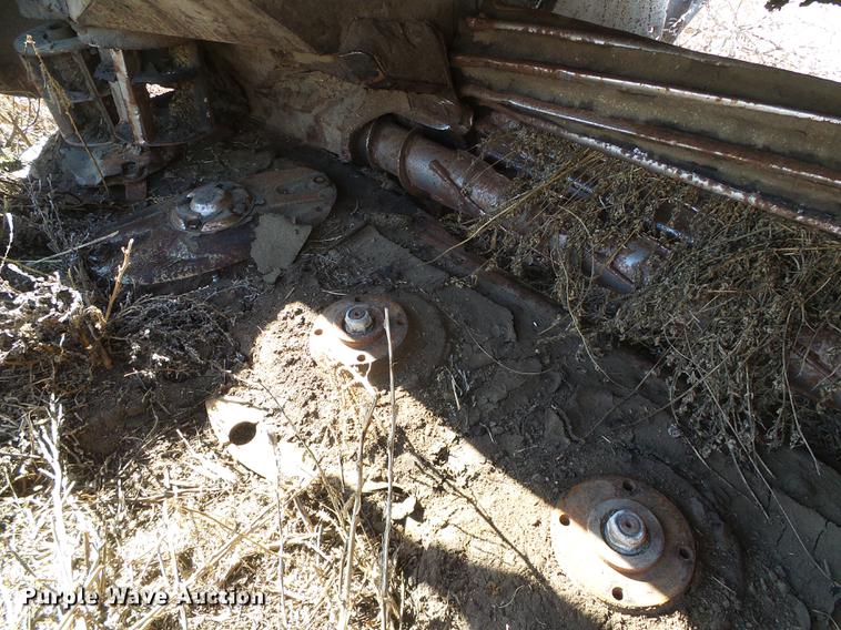 image for item DF2939 2015 AGCO Razor Bar windrower disc head