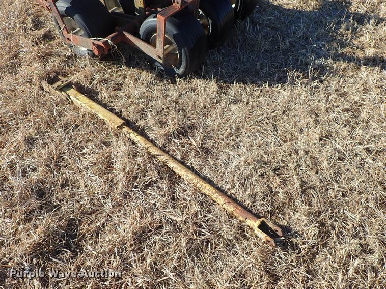 image for item EM9477 Roller/packer