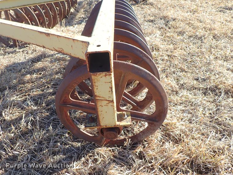 image for item EM9479 (3) Alden cultipackers