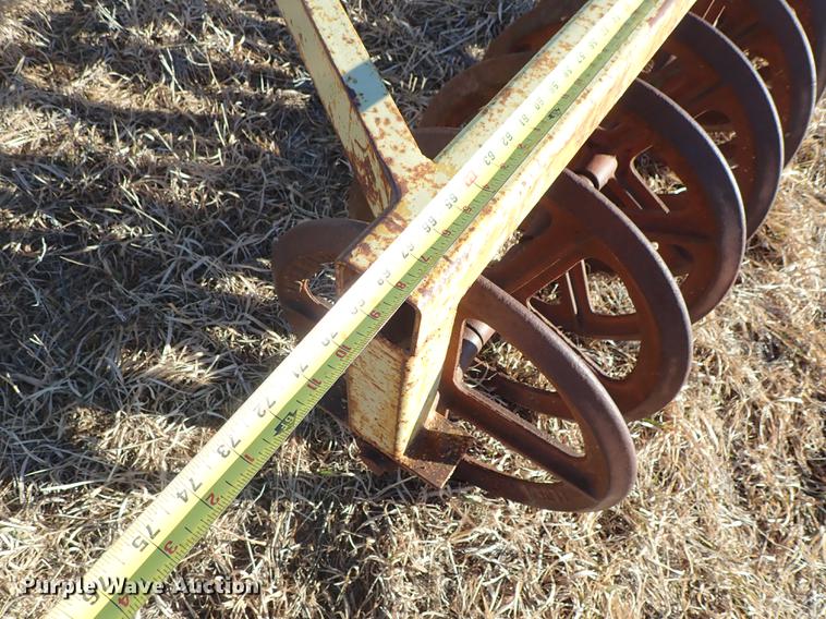 image for item EM9479 (3) Alden cultipackers