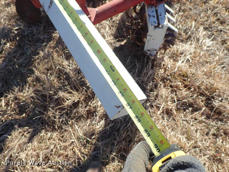 image for item EM9480 Row crop cultivator