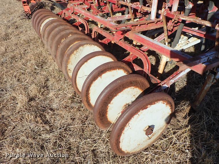 image for item EM9481 International grain drill
