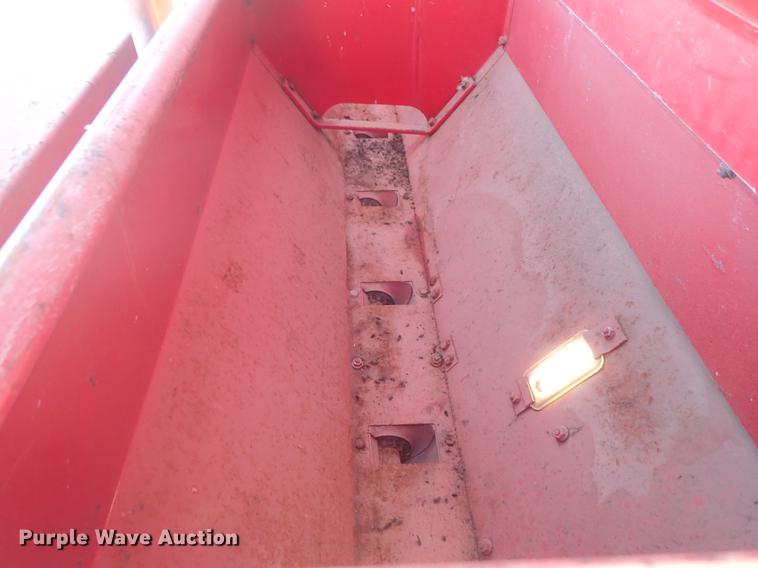 image for item EM9484 International 150 grain drill