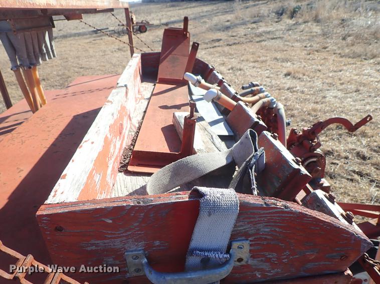 image for item EM9484 International 150 grain drill