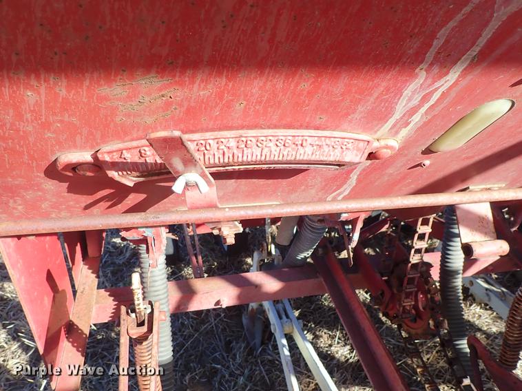 image for item EM9484 International 150 grain drill