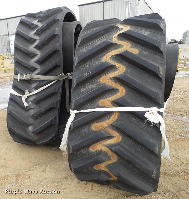 image for item EW9890 (2) Camso Extreme rubber tracks