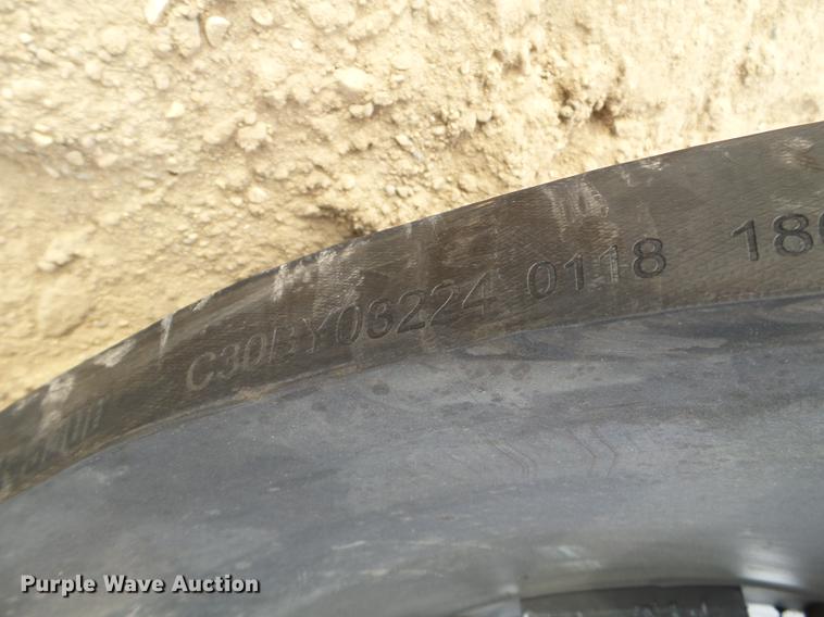 image for item EW9890 (2) Camso Extreme rubber tracks