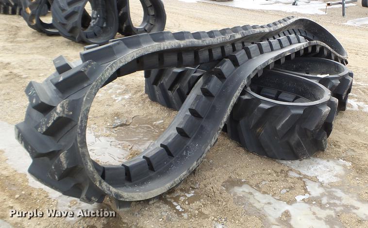 image for item EW9891 (2) Camso Extreme rubber tracks