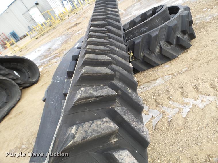 image for item EW9891 (2) Camso Extreme rubber tracks