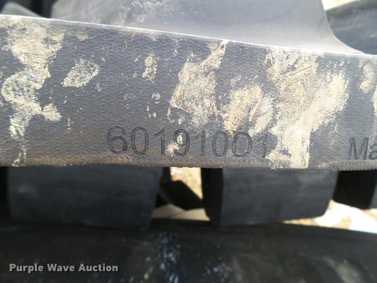 image for item EW9891 (2) Camso Extreme rubber tracks