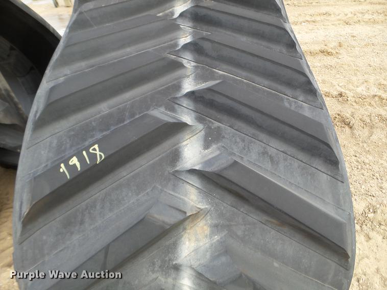 image for item EW9892 (2) Camso Extreme rubber tracks