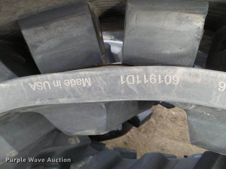 image for item EW9893 (2) Camso General rubber tracks