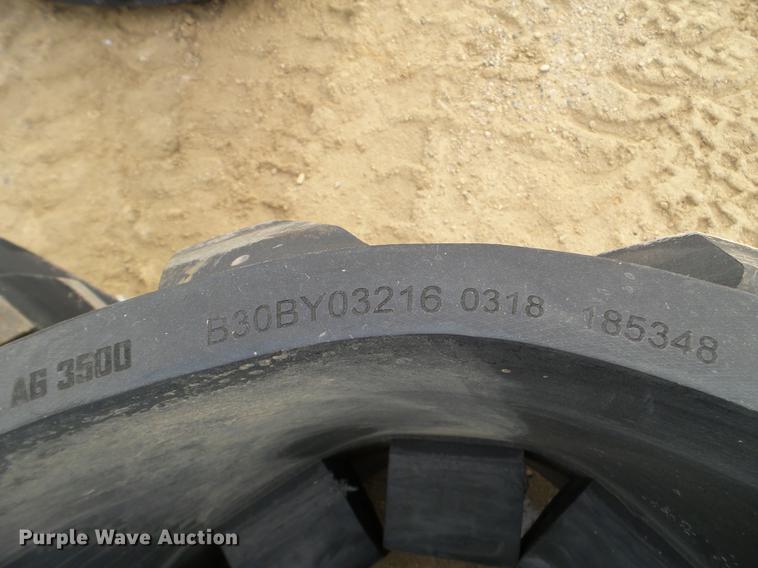 image for item EW9894 (2) Camso General rubber tracks