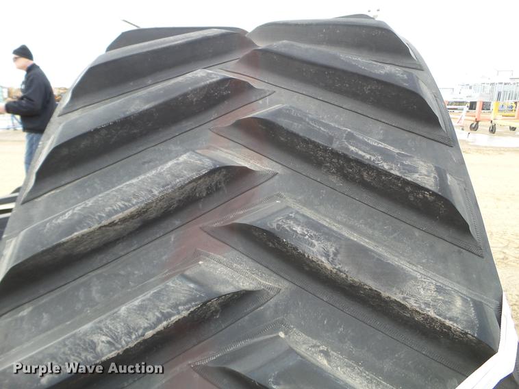 image for item EW9895 (2) Camso Extreme rubber tracks