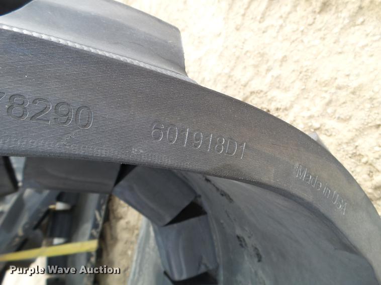 image for item EW9895 (2) Camso Extreme rubber tracks