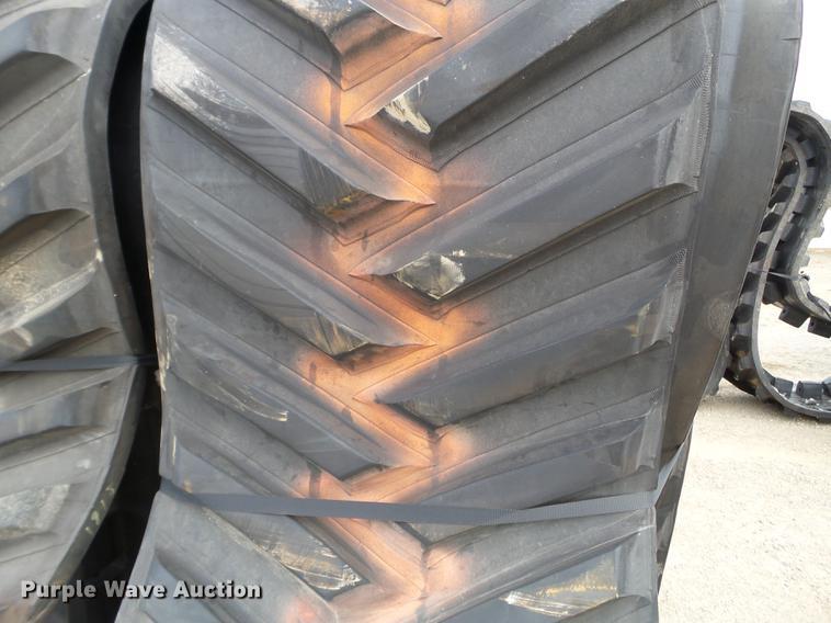 image for item EW9897 (2) Camso Extreme rubber tracks