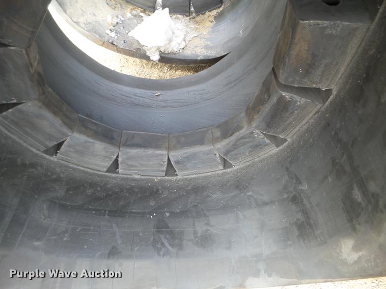 image for item EW9897 (2) Camso Extreme rubber tracks