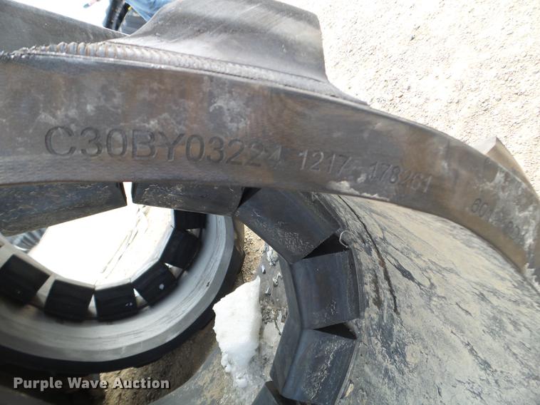 image for item EW9897 (2) Camso Extreme rubber tracks