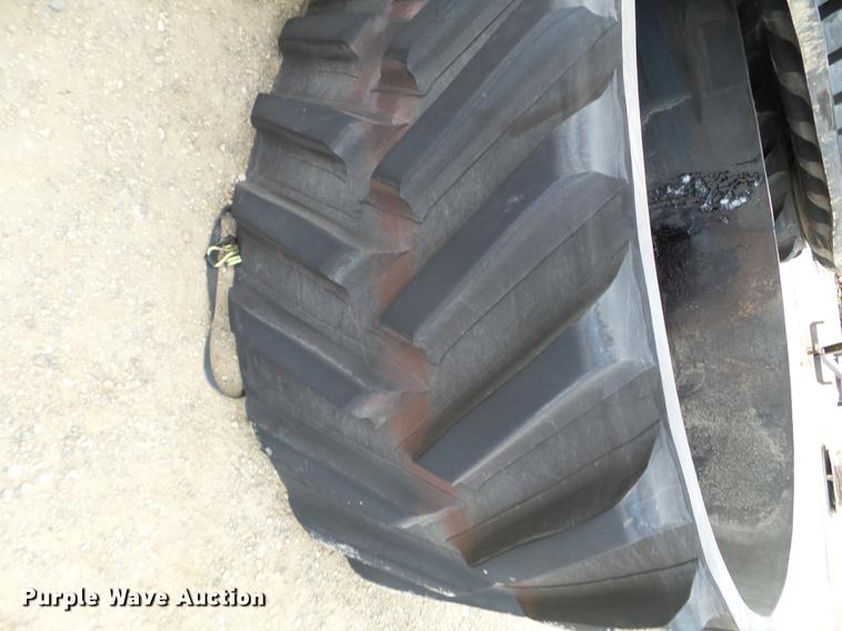 image for item EW9898 (2) Camso Extreme rubber tracks