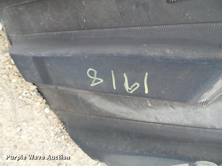 image for item EW9898 (2) Camso Extreme rubber tracks