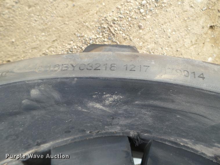 image for item EW9899 (2) Camso Extreme rubber tracks