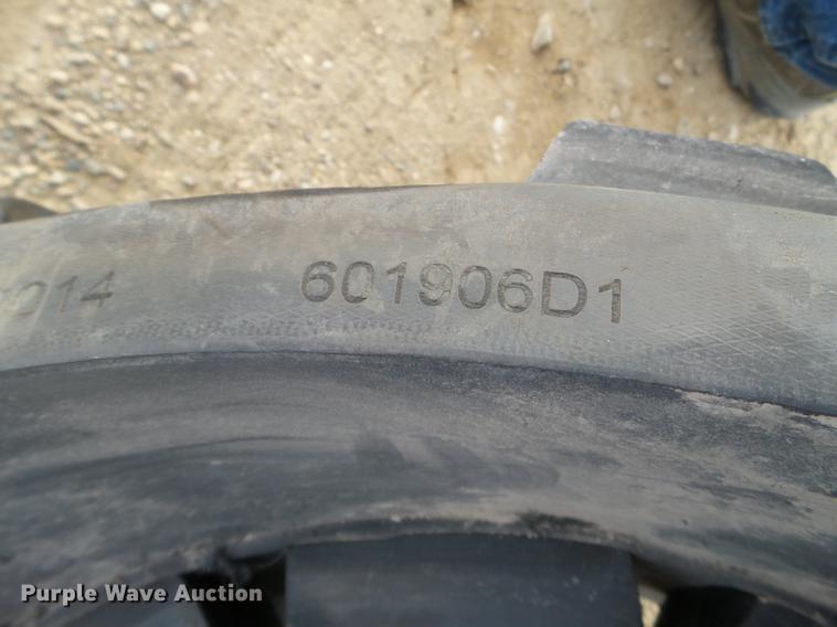 image for item EW9899 (2) Camso Extreme rubber tracks