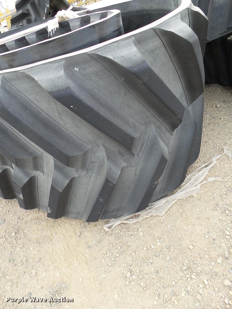 image for item EW9900 (2) Camso General rubber tracks