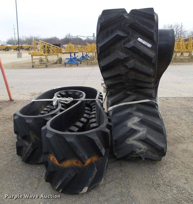 image for item EW9901 (2) Camso General rubber tracks