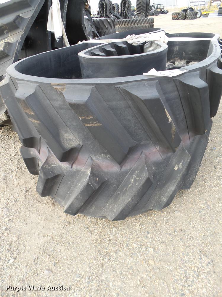 image for item EW9901 (2) Camso General rubber tracks