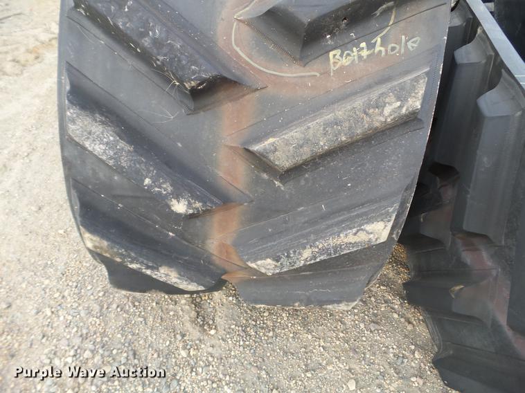 image for item EW9901 (2) Camso General rubber tracks