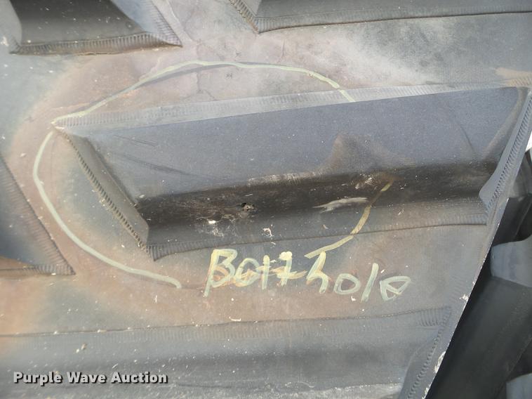 image for item EW9901 (2) Camso General rubber tracks