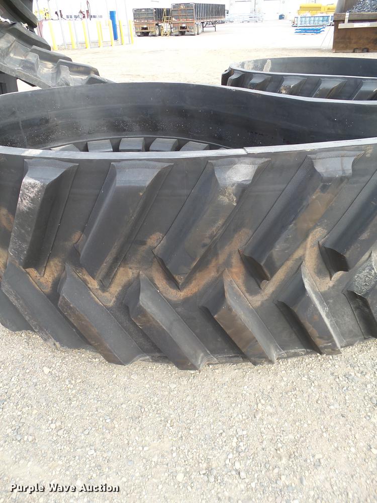 image for item EW9902 (2) Camso General rubber tracks