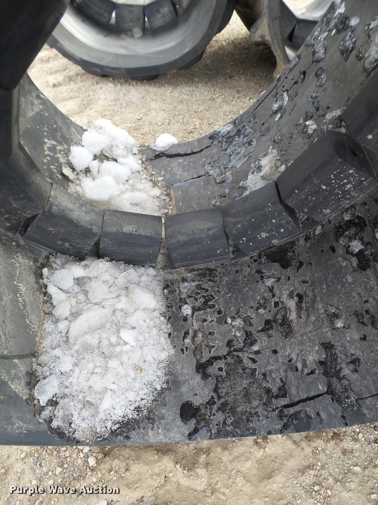 image for item EW9903 (2) Camso Extreme rubber tracks