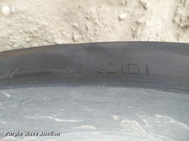 image for item EW9903 (2) Camso Extreme rubber tracks