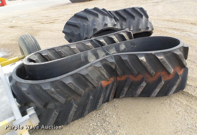 image for item EW9904 (2) Camso Extreme rubber tracks